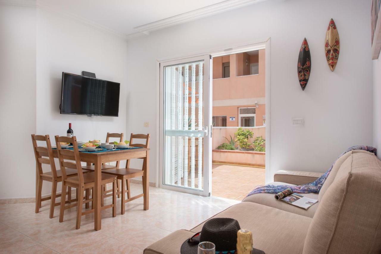 F06 Costa Sol Accommodation, Big Terrace, Pool Costa Del Silencio Exterior photo